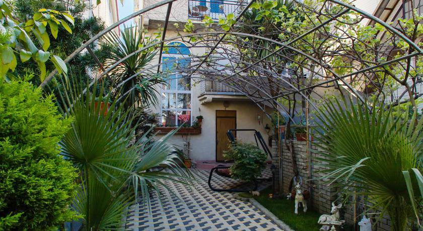 Гостиница Гостевой Дом Рита Адлер-4